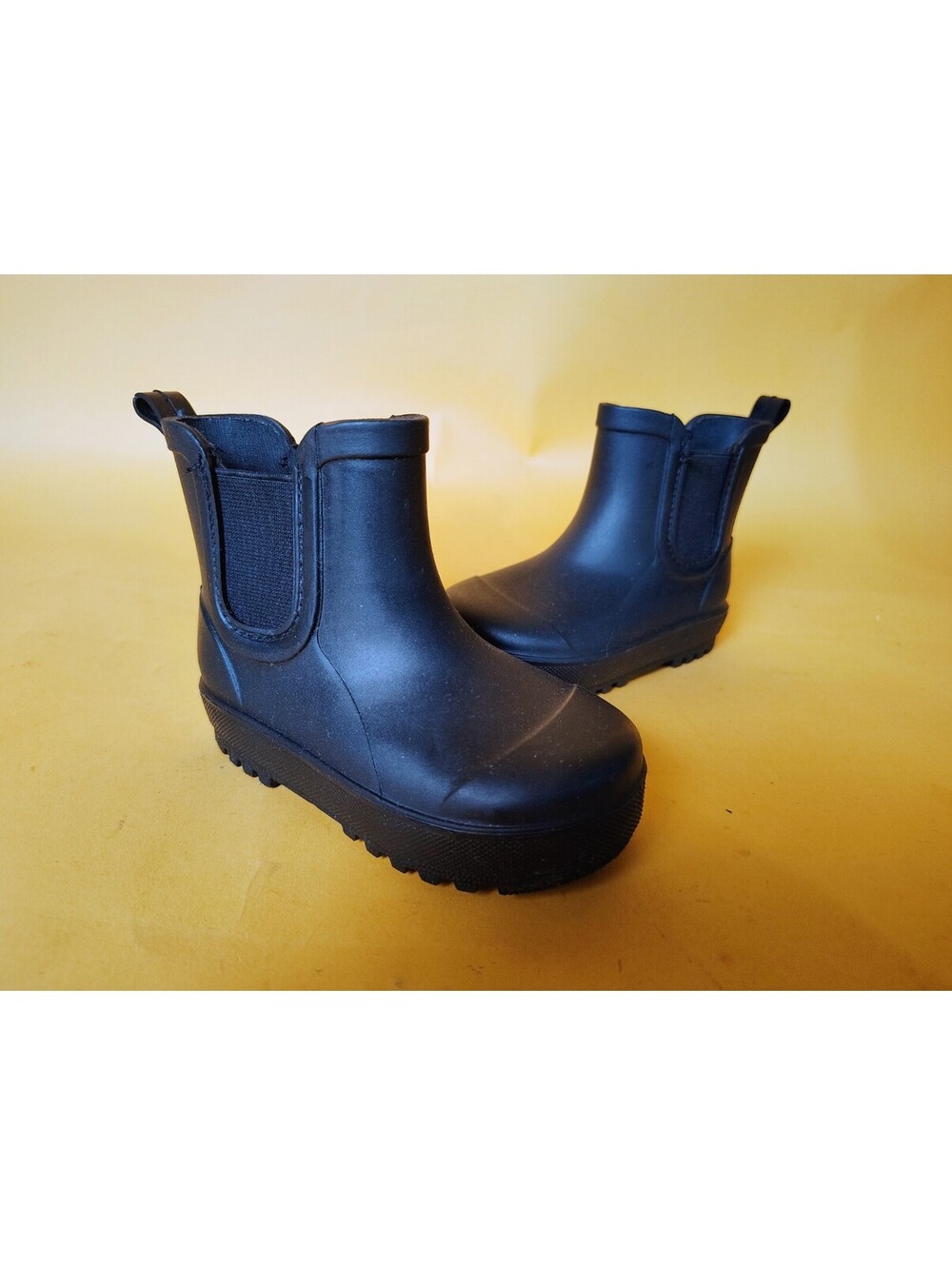 Bearpaw Black Rubber Rain Boots Toddler Size 5 Waterproof Chelsea Puddle Shoes